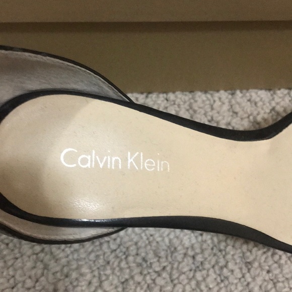Calvin Klein Zebra Subtle Black Leather Strappy - Picture 4 of 8